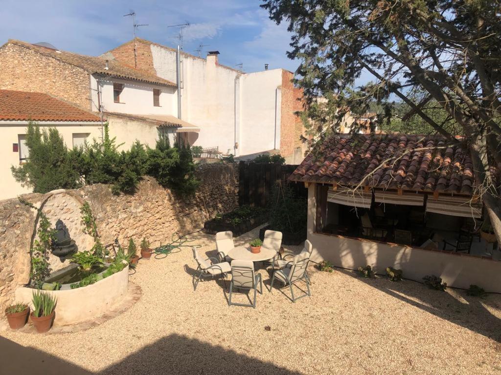 Ca Margalef - Casa Rural Con Encanto Ginestar Exterior foto